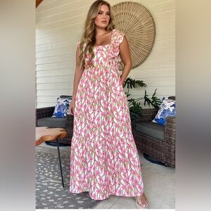 Floral Maxi w/ ruffle trim 🌺